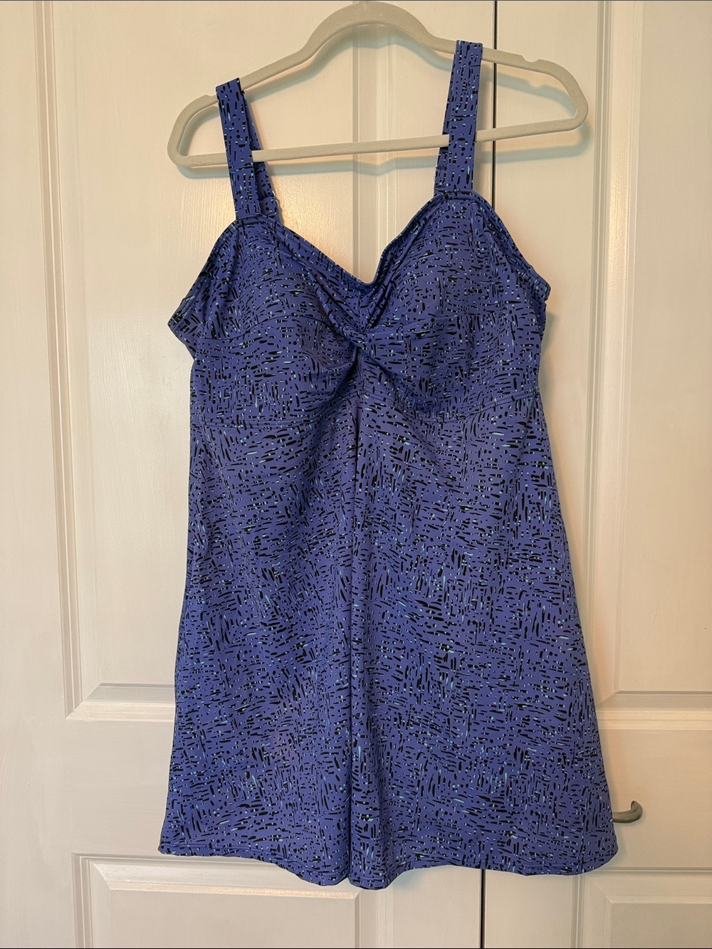 One piece swimsuit/ bathing suit EVANS size 18